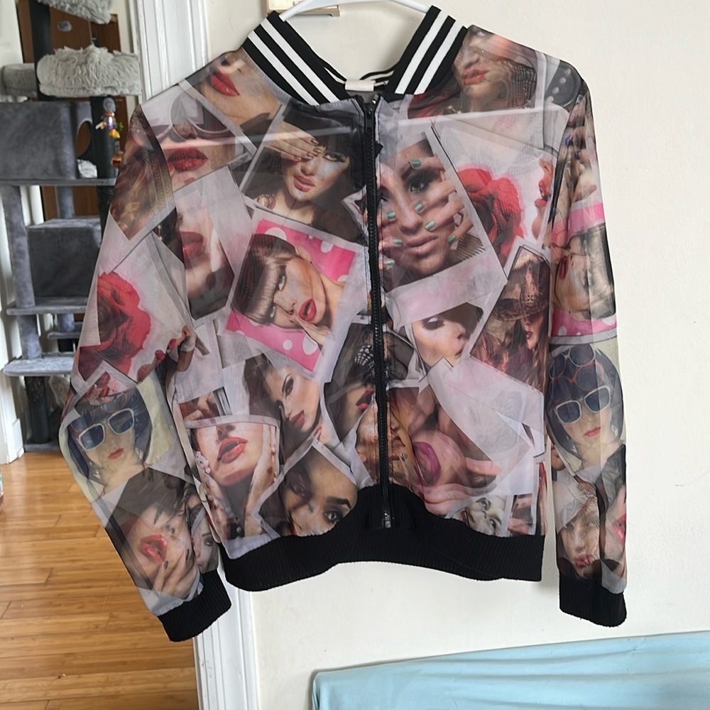 Blush model jacket( see trough material). It’s beautiful